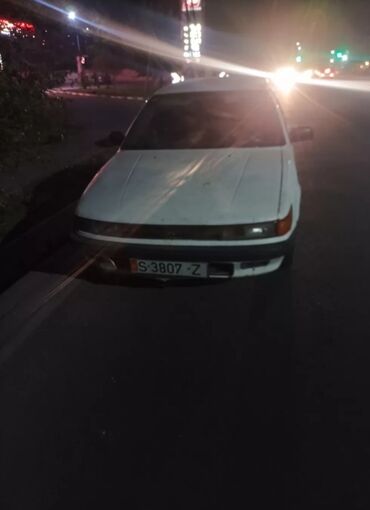 авто тайота: Mitsubishi Lancer: 1991 г., 1.3 л, Механика, Бензин