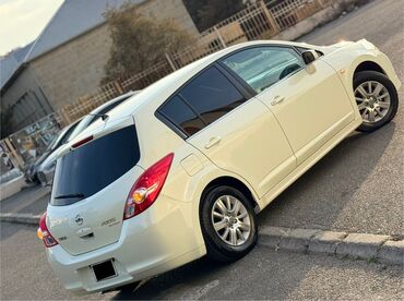 Nissan: Nissan Tiida: 1.5 l | 2011 il Hetçbek — 19
