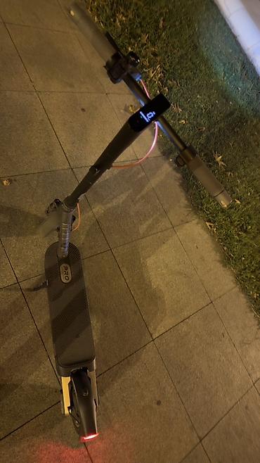 Электротранспорт: Scooter yaxsi veziyyetdedirxec bir problemi yoxdur Model - Xiaomi — 2