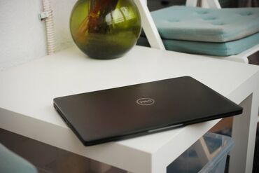 Dell: Intel Core i7, 16 GB OZU, 14 " — 11