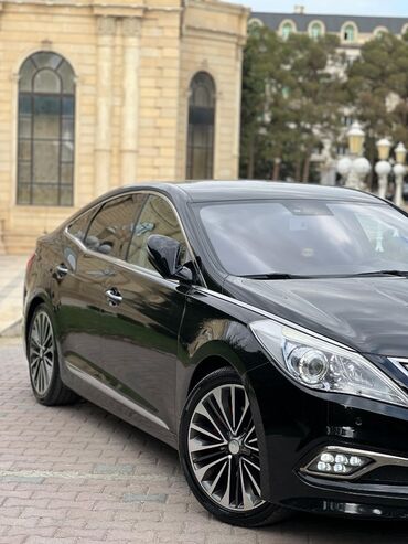 qadın maşınları: Hyundai Grandeur: 2.2 l | 2015 il Sedan