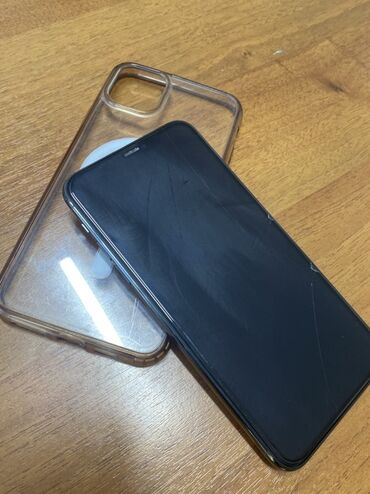 Apple iPhone: IPhone 11 Pro Max, Б/у, 256 ГБ, Matte Midnight Green, Чехол, Зарядное устройство, Защитное стекло, 82 % — 9