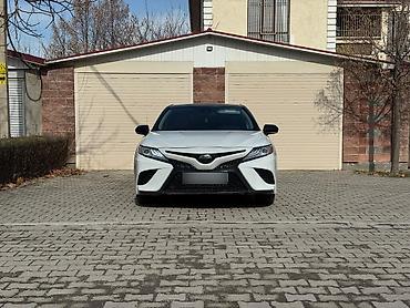 Toyota: Toyota Camry: 2019 г., 2.5 л, Автомат, Бензин, Седан — 2