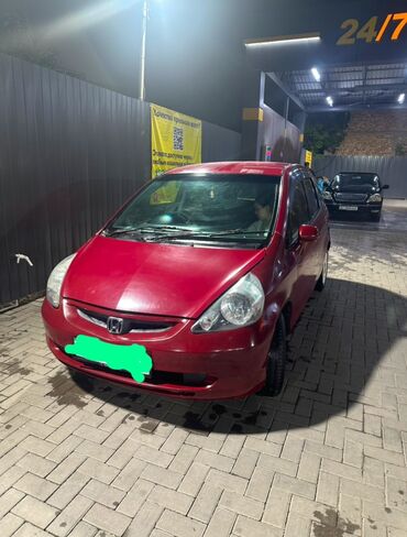 срочно продать машину: Honda Fit: 2004 г., 1.3 л, Бензин
