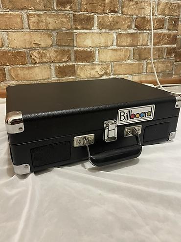 rant ace: Портативный виниловый проигрыватель в чемоданчике Crosley - — 3