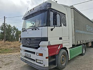 Тягач, Mercedes-Benz, 1999 г., Тентованный
