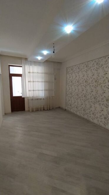 Yeni tikili: 3 otaqlı, Yeni tikili, m. Neftçilər, 64 kv. m — 2