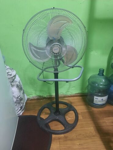 vintiliyator: Ventilyator Döşəməüstü, Pərli, Kredit yoxdur
