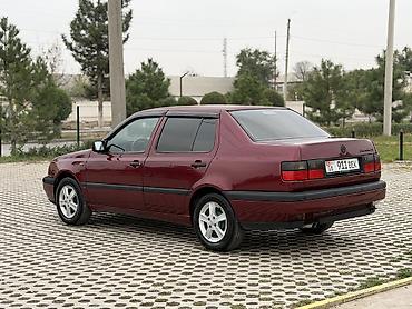 Volkswagen: Volkswagen Vento: 1996 г., 1.8 л, Механика, Бензин, Седан — 7