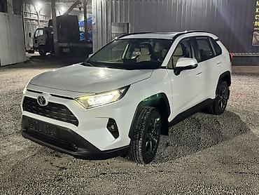 марат авто: Toyota RAV4: 2022 г., 2.5 л, Автомат, Бензин, Кроссовер — 1