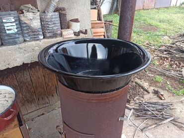 Ostala baštenska oprema: Kazan sa furunom za topljenje masti, kuvanje pekmeza itd. Furuna na lalafo.rs — 6 Ostala baštenska oprema: Kazan sa furunom za topljenje masti, kuvanje pekmeza itd. Furuna — 6