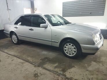 Mercedes-Benz: Mercedes-Benz : 1999 г., 2.4 л, Автомат, Бензин, Седан