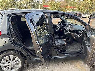 спарк сиденье: Chevrolet Spark: 2017 г., 0.1 л, Автомат, Бензин, Хэтчбэк — 5