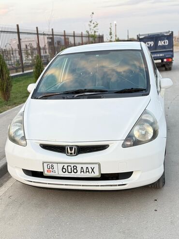 авто с последующим выкупом фит: Honda Fit: 2003 г., 1.3 л, Вариатор, Бензин, Хэтчбэк