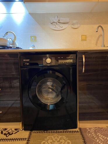 Paltaryuyan maşın Sharp, 6 kq