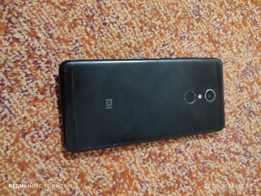 xiaomi 34: Xiaomi, Mi5, Колдонулган, 16 GB, түсү - Кара, 2 SIM