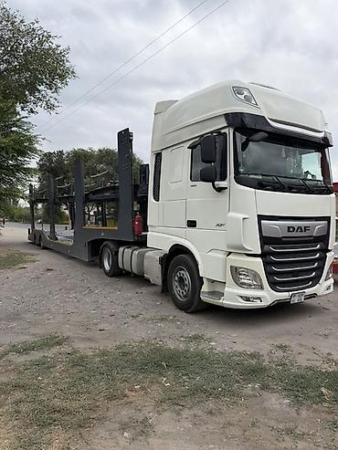 жили машина: Автовоз DAF XF с полуприцепом-платформой для перевозки автомобилей. - — 2