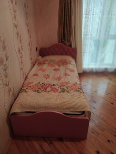 купить живую елку в баку: Qız üçün, Təknəfərlik çarpayı, Yazı masası