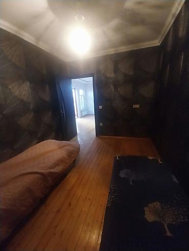 pletka istilik: Mərkəzi istilik sistemi və kombi - Divara quraşdırılan qazan (kombi) — 9