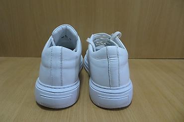 bata baletanke: PAZARI muske patike br 44 samo probane, potpuno nove, materijal cista — 5
