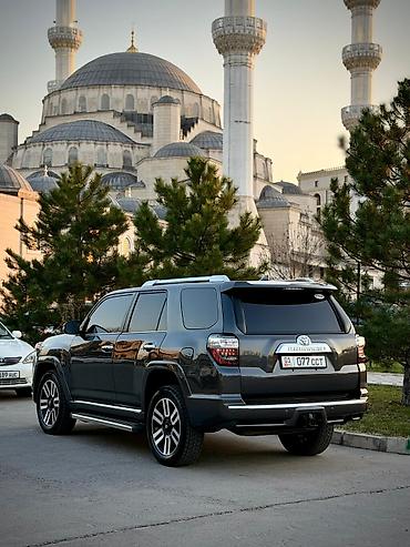 Toyota: Toyota 4Runner: 2020 г., 4 л, Автомат, Бензин, Внедорожник — 3