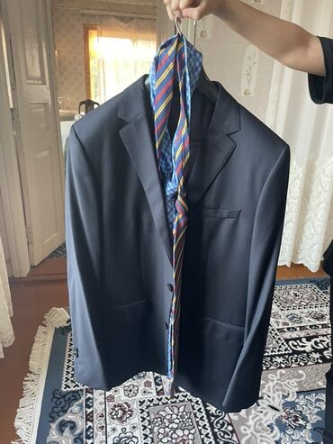 koja pencek: Kişi kostyum gödəkcəsi – Massimo Dutti - Brend: Massimo Dutti (etiket
