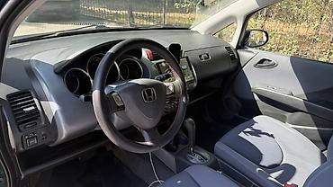 Унаа: Honda Jazz: 2004 г., 1.4 л, Бензин, Хетчбек — 8