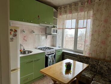 дом одых: 2 комнаты, 45 м², Хрущевка, 4 этаж, Косметический ремонт