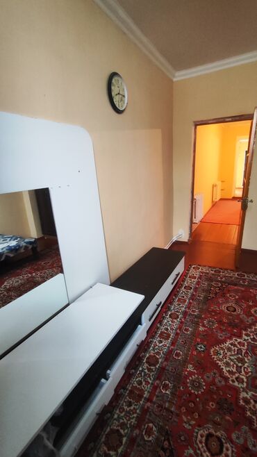 Uzunmüddətli kirayə mənzillər: Komsamol dairəsində 2 otaqlı ev kirayə verilir. hər şəraiti var — 17