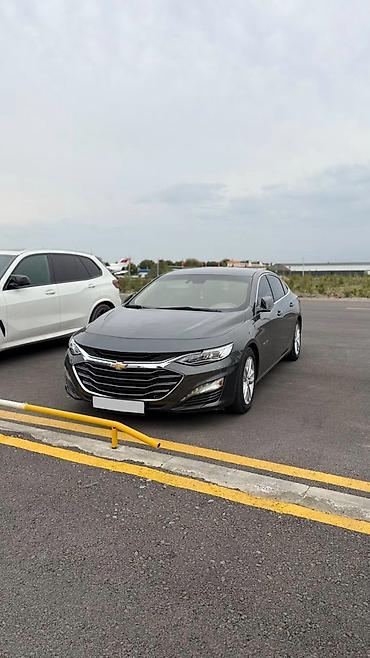 8: Chevrolet Malibu: 2017 г., 1.8 л, Автомат, Гибрид, Седан — 4
