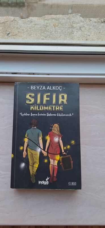 idman mağazası: Sıfır kilometre kitabı.Mağazalarda 14 manatdır.Yenidir.içi