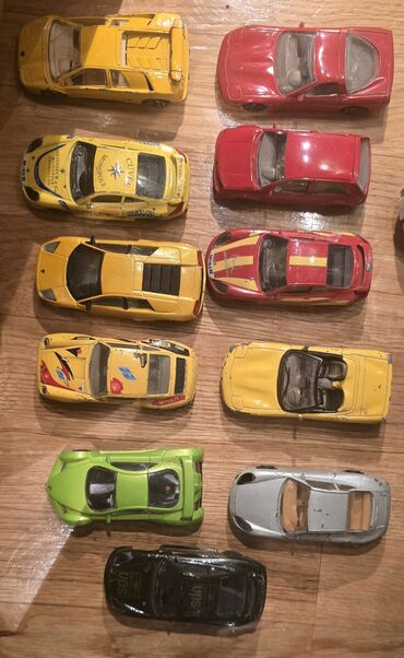 igracke za devojcice od 6 godina: Burago original automobilcici. razno Porsche porse Carrera 911 zuti