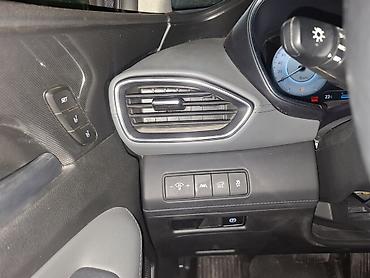 getz 2: Hyundai Santa Fe: 2022 г., 2.5 л, Автомат, Бензин, Кроссовер — 7