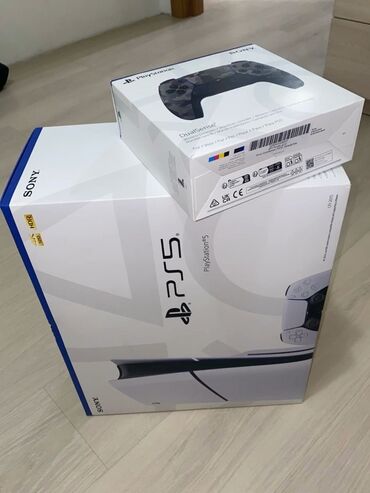 Sony PlayStation 5 konsolu yüksək keyfiyyətli qrafika və sürətli oyun
