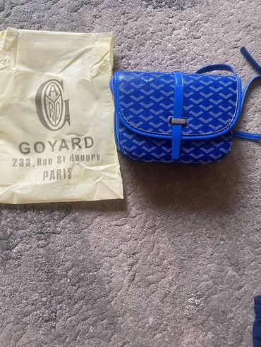 сколько стоит золотой браслет: Новая Сумка-кроссбоди Goyard ярко-синего цвета с фирменным принтом