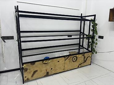 Оборудование для магазинов: Qiymet iki vitrin uchun qeyd olunub! Tam ideal vitrindir, uzerine — 3