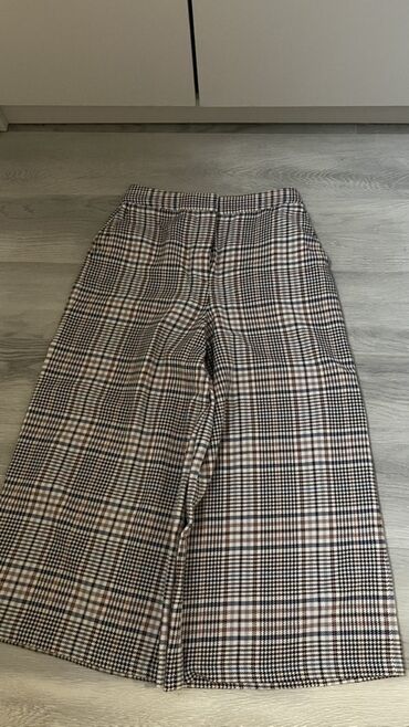 мусулманская одежда: Женские укороченные широкие брюки Massimo Dutti. - Узор: классическая