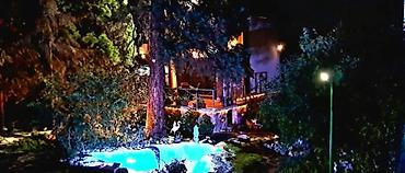 Kuća na dan: Božićno dekorisana planinska kuća za odmor i uživanje. 145m2 i 11 — 12