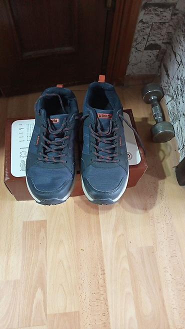 idman sortikleri: Kinetix kişilər üçün idman ayaqqabısı - Rəng: tünd göy (navy) – — 1