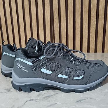 jordan patike plitke: Jack Wolfskin ženske niske trekking/pješačke patike 39, 5, skoro nove — 2