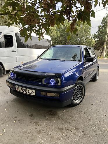 Volkswagen: Volkswagen Golf: 1994 г., 1.6 л, Механика, Бензин, Хэтчбэк — 1