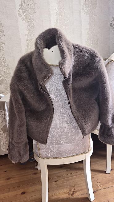 tuklu kurtka: Qısa kürk jaket 2025 ci ilin sonları aımışam 45 azne 1 defe — 1