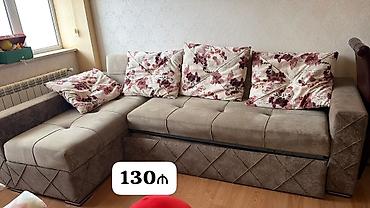 Divan satılır 130₼.Açılır bazası yoxdur. ünvan 6 cı