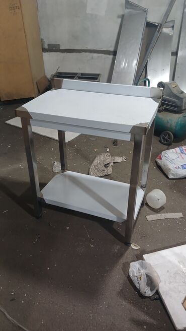 Nerjaveykalar: Məhsul: Paslanmayan poladdan istehsal olunmuş peşəkar mətbəx masaları — 12