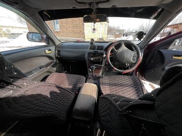 Nissan: Nissan : 1995 г., 2 л, Автомат, Бензин, Седан — 4