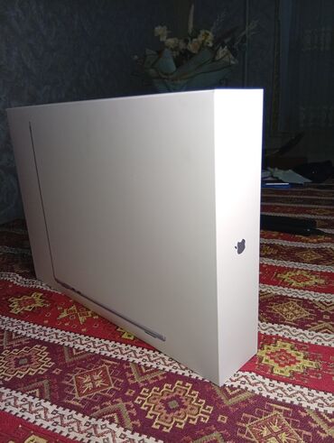 en ucuz asus notebook: Yeni Apple MacBook, 15 ", Apple M3 Pro, 256 GB, Pulsuz çatdırılma