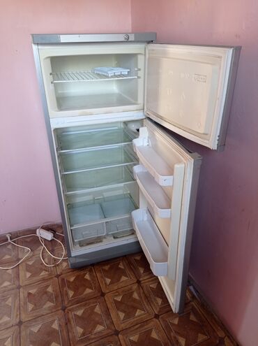 2 двери Indesit Холодильник Продажа, цвет - Серый
