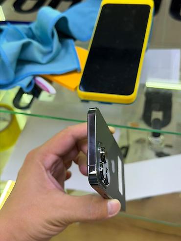 Apple iPhone: IPhone 13 Pro, 512 ГБ, батарея 92% - Цвет: графитовый - Память: 512 — 6