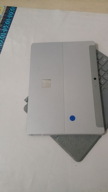 чехол с клавиатурой: Планшет, Microsoft, эс тутум 256 ГБ, 9" - 10", Колдонулган, Классикалык түсү - Күмүш