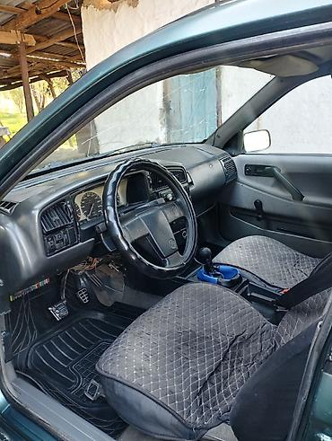 мотор фольцваген: Volkswagen Passat: 1989 г., 1.8 л, Кол менен иштөөчү, Бензин, Универсал — 8
